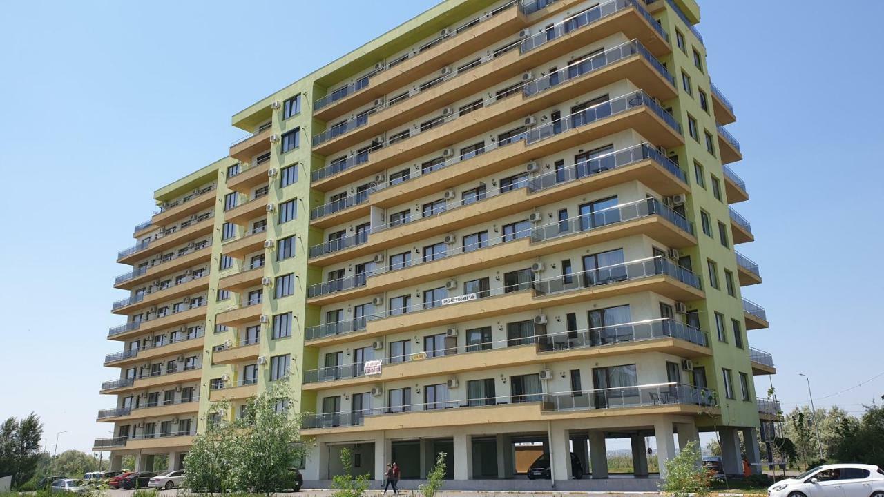 Acquablue Summerland Mamaia-Nord 外观 照片